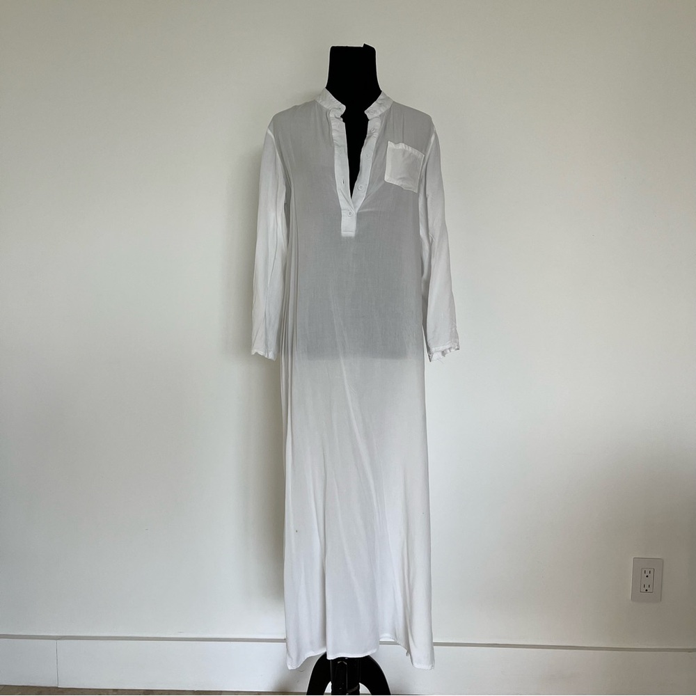 ANSELF white cotton dress. Size Medium. Perfect condition. 90% cotton, 10% polye